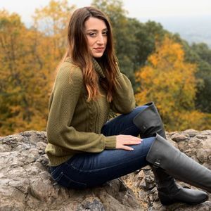 Meet your Posher, Annamarie